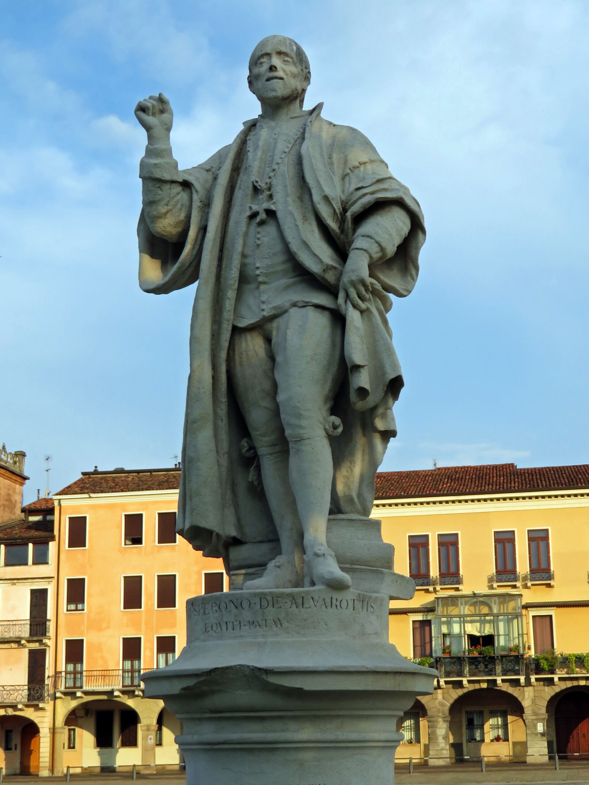 Sperone Speroni (statua n. 47) Padova Sorprende