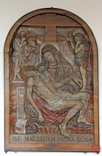 AF 30 La Pietà, bassorilievo ligneo (A. Sartori, 1940)
