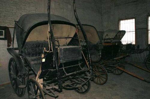 12 - Le carrozze nel Museo della civiltà contadina a Carceri